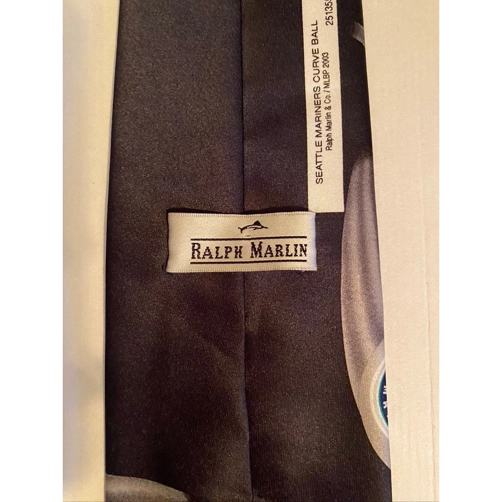 Ralph Marlin Seattle Mariners Curve Ball MLB Necktie Black Baseball 2003 251355